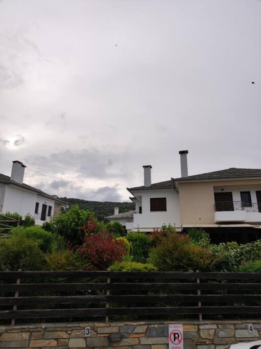 Marilia Home Afissos Exterior photo