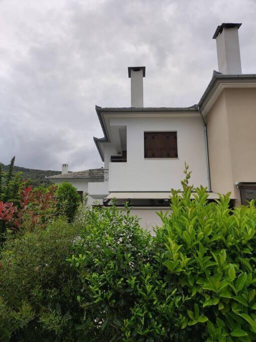 Marilia Home Afissos Exterior photo